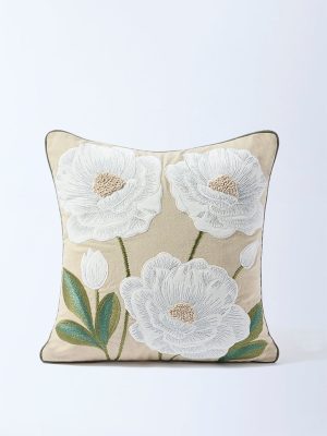 Westside Home White Floral Applique Detailed Cushion Cover