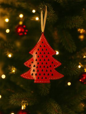 Westside Home Red Metal Christmas Tree Hanging Decoration