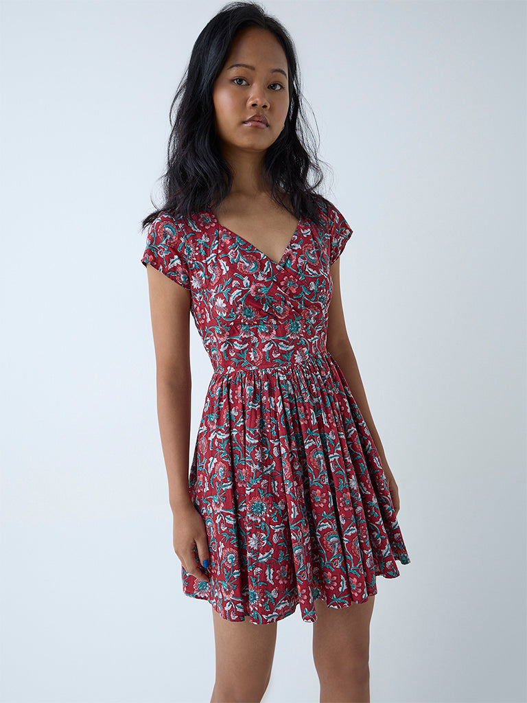 Bombay Paisley Red Floral Design Cotton A-Line Dress - Image 2