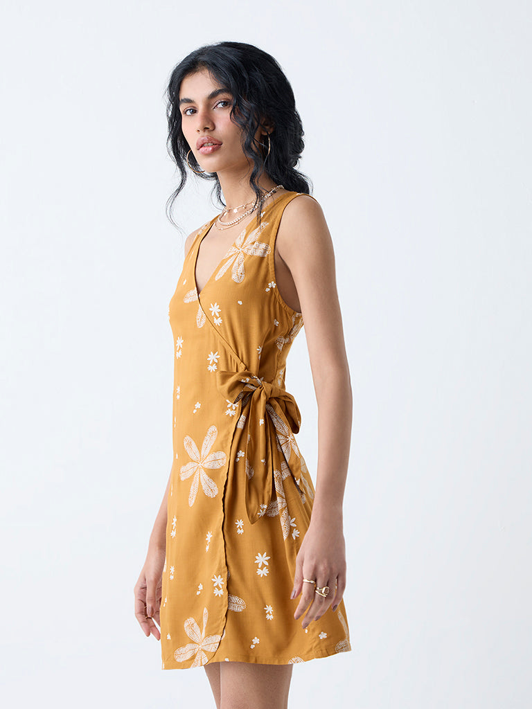 Bombay Paisley Mustard Floral Design Wrap-Style Dress - Image 2