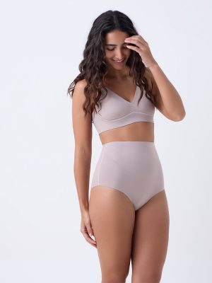 Wunderlove Fygure Firm Control Dusty Beige Shapewear Briefs