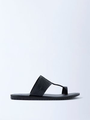 SOLEPLAY Black Textured Toe-Ring Leather Kolhapuri Sandals