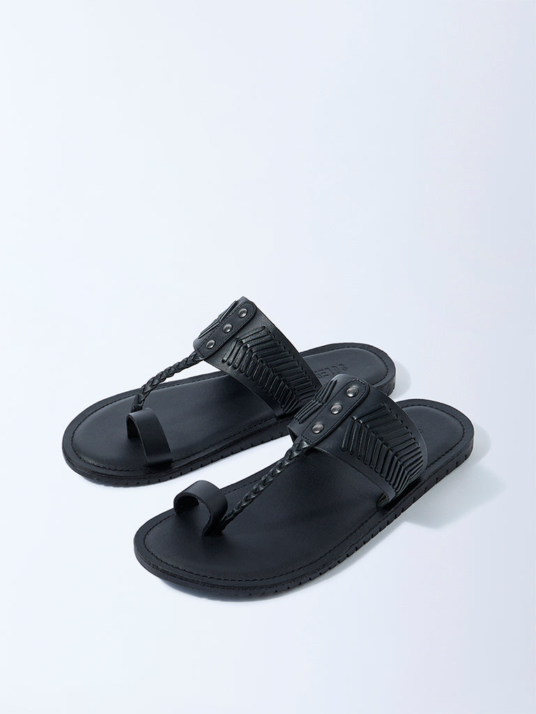 SOLEPLAY Black Textured Toe-Ring Leather Kolhapuri Sandals - Image 3