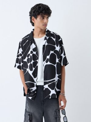 Nuon Black Abstract Detailed Relaxed-Fit Shirt