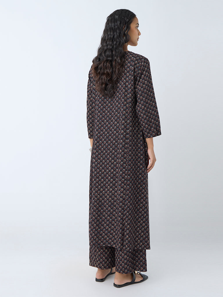 Utsa Black Mandala Embroidered A-Line Kurta - Image 4