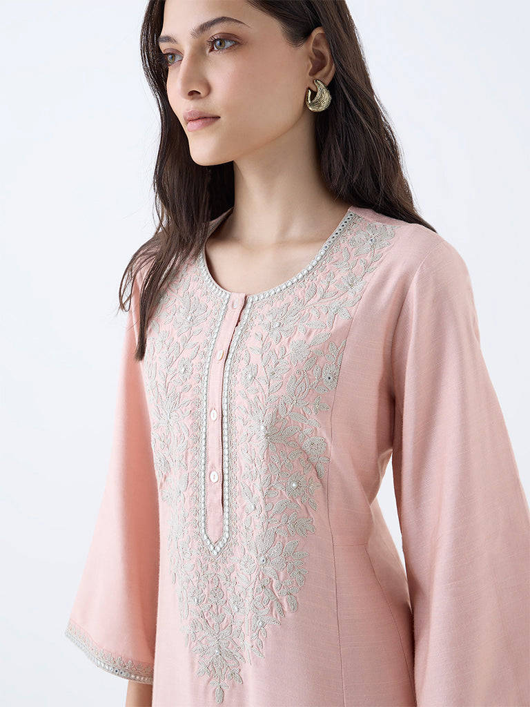 Zuba Light Pink Floral Embroidered A-Line Kurta - Image 3