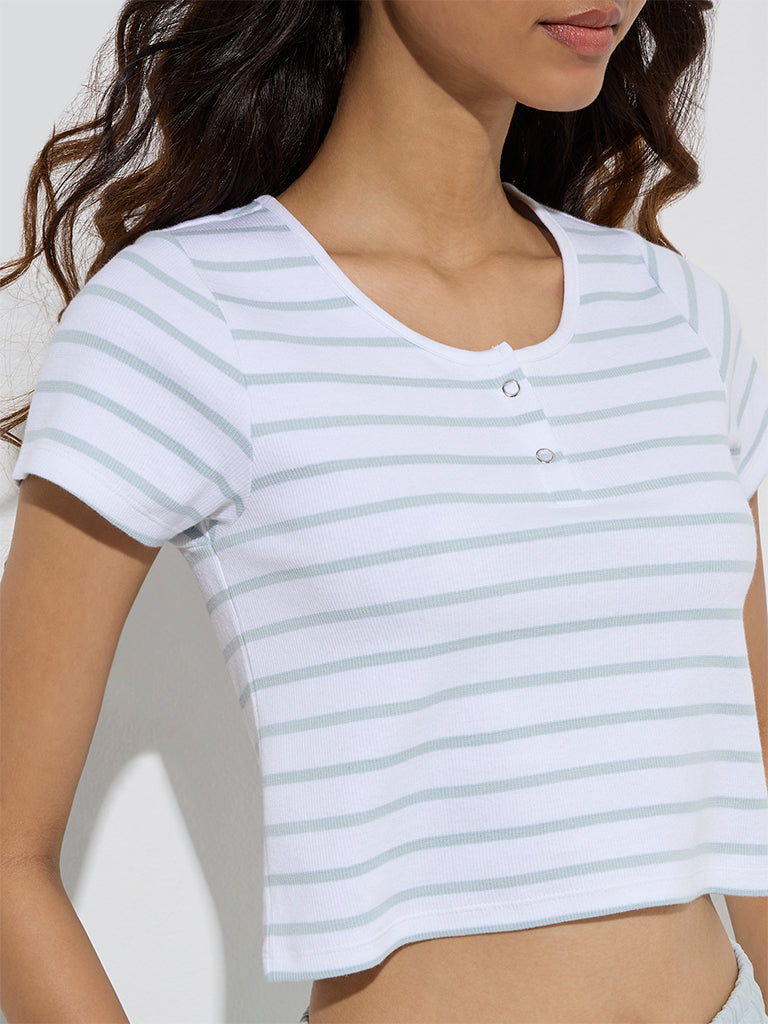 Studiofit White Stripe Pattern Cotton-Blend T-Shirt - Image 3