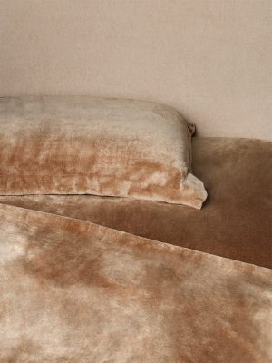 Westside Home Beige Fleece Queen Bed Sheet Set