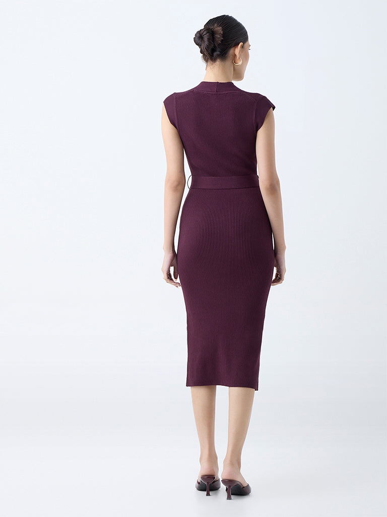Wardrobe Wine Ribbed-Textured Bodycon Dress with Belt - Image 4