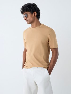 WES Casuals Mustard Solid Slim-Fit Cotton T-Shirt