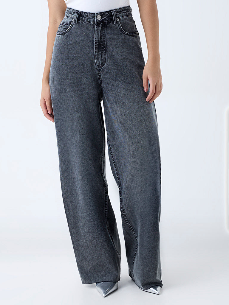 Nuon Grey Faded Relaxed-Fit High-Rise Jeans - Image 2