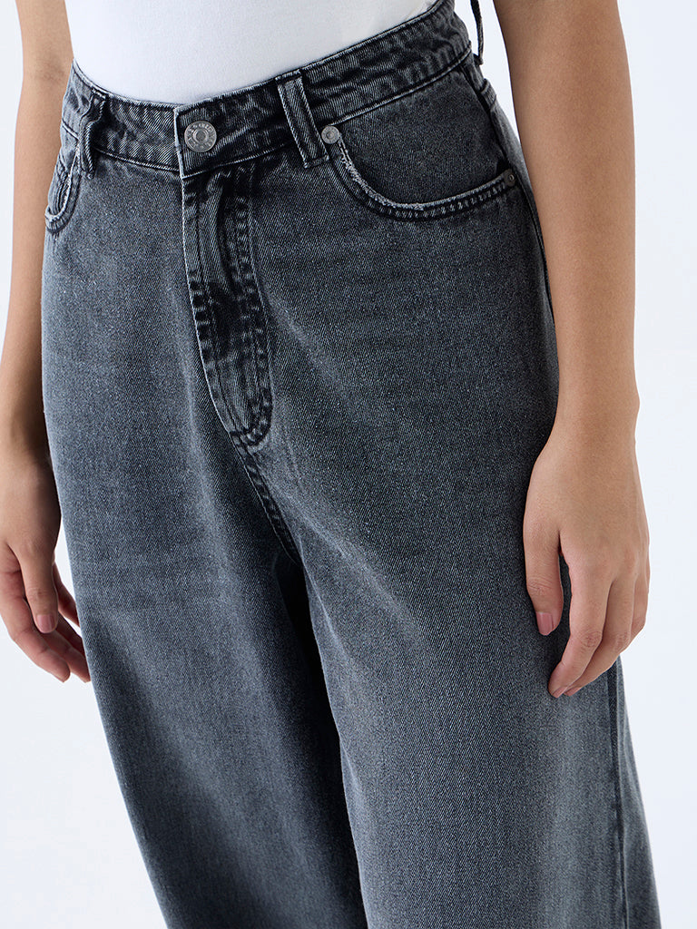 Nuon Grey Faded Relaxed-Fit High-Rise Jeans - Image 3