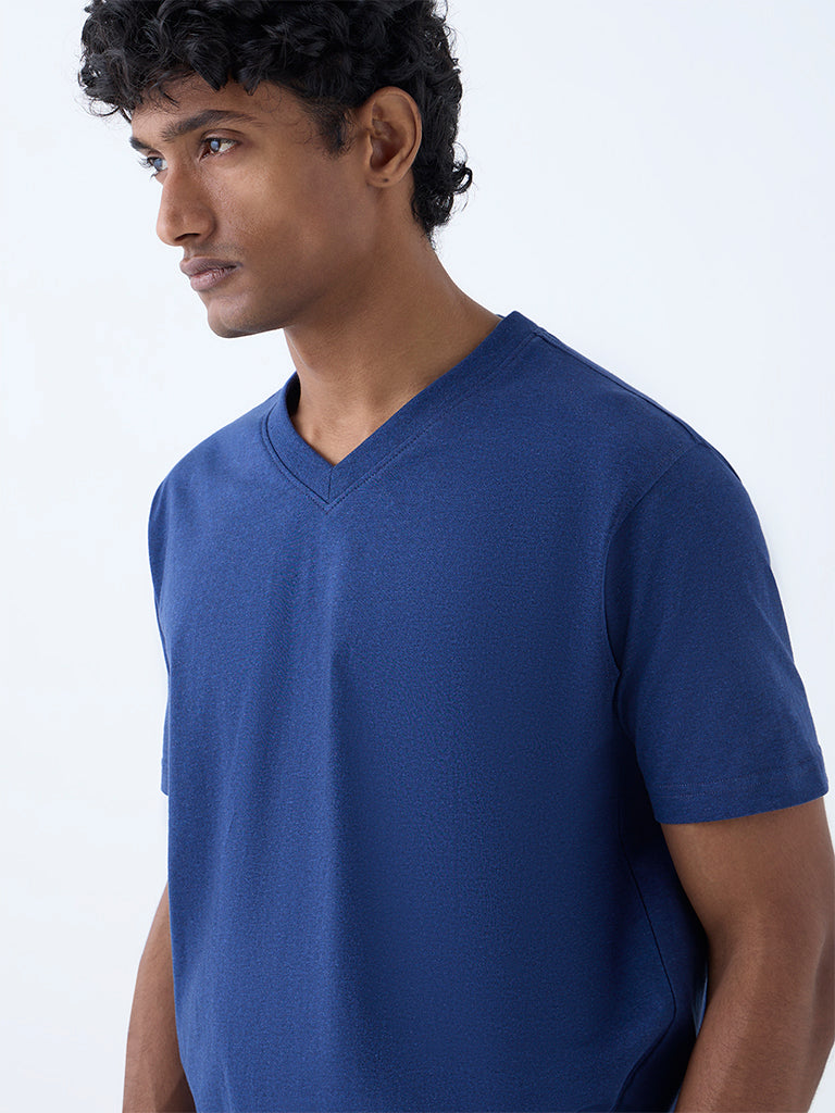 WES Casuals Indigo Solid Slim-Fit Cotton T-Shirt - Image 4