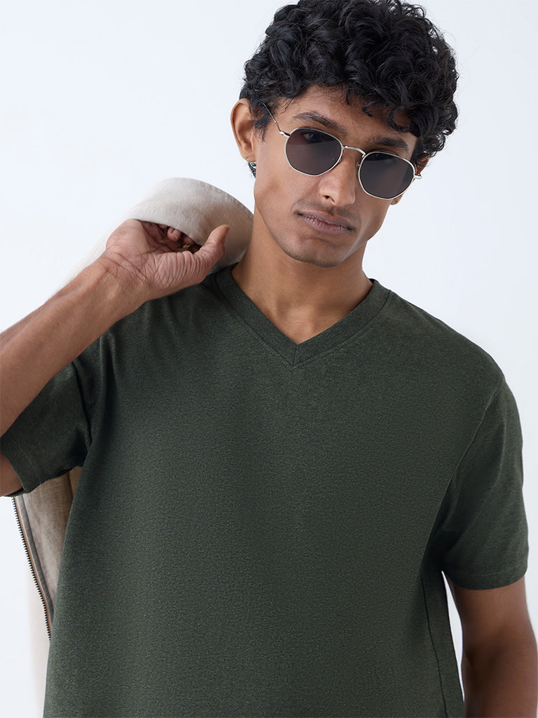 WES Casuals Olive Slim-Fit Cotton T-Shirt - Image 4