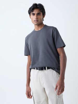 WES Casuals Charcoal Solid Slim-Fit Cotton T-Shirt