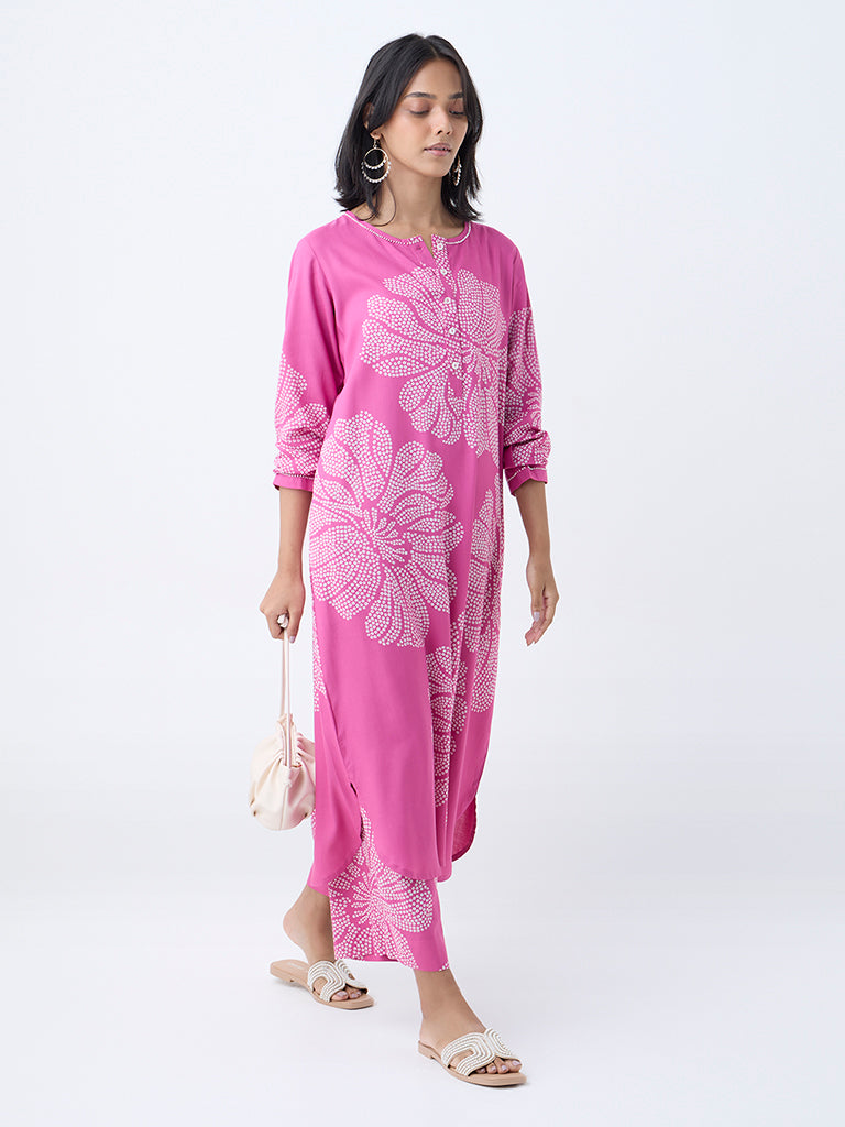 Utsa Pink Bandhani Pattern Straight Kurta - Image 2
