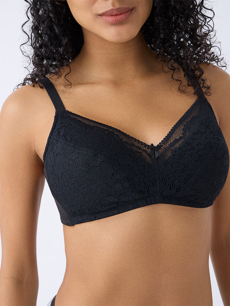 Wunderlove Black Lace Detailed Padded Bra - Image 3
