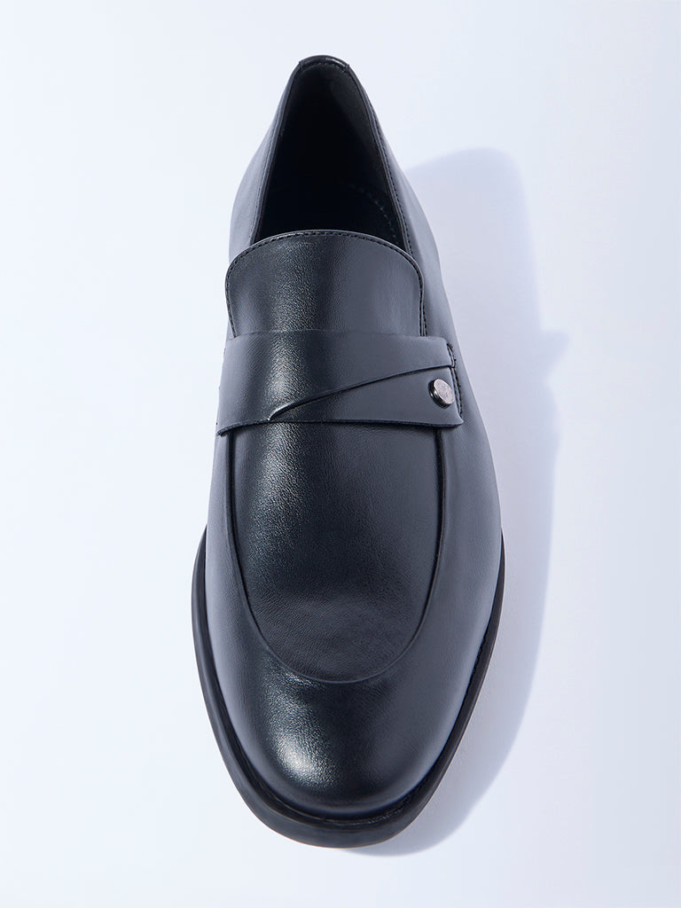 SOLEPLAY Black Solid Loafers - Image 3