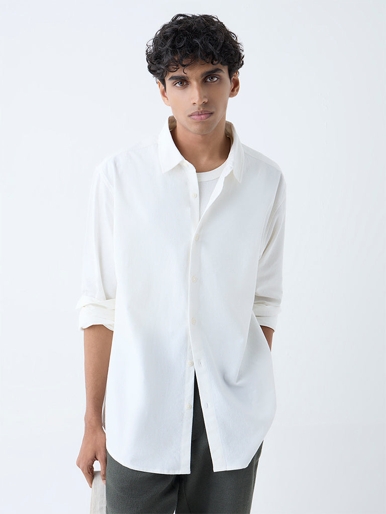 ETA White Solid Relaxed-Fit Cotton Shirt - Image 3