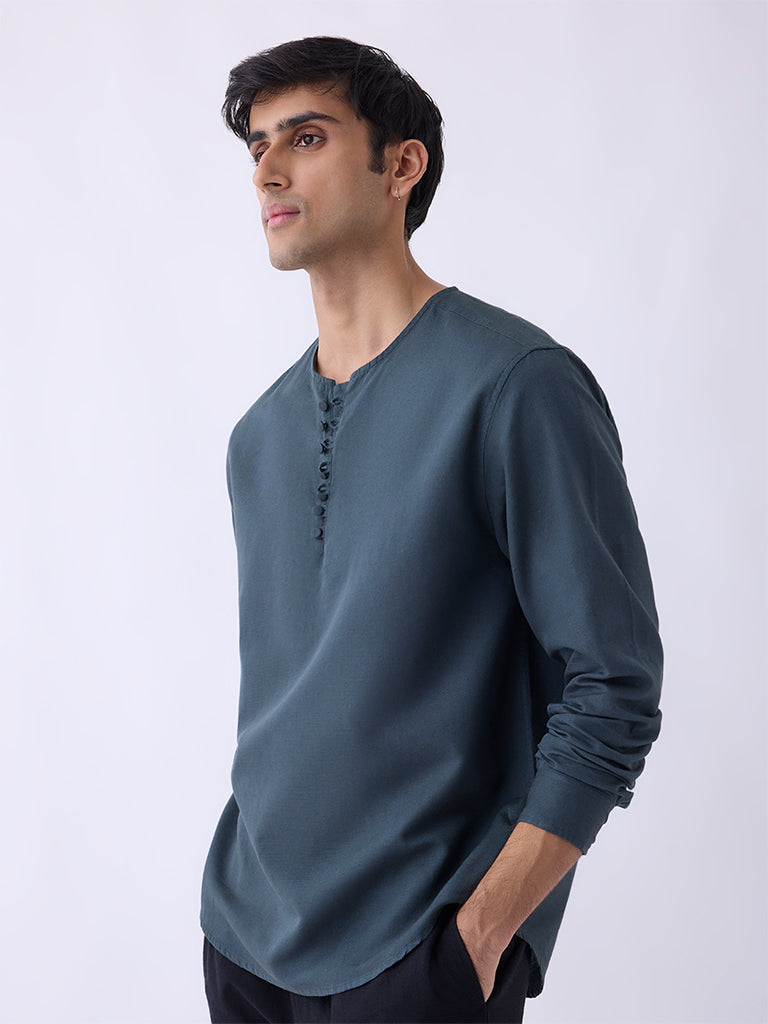 Mens Ethnicwear Teal Relaxed-Fit Cotton-Blend Short Kurta - Image 3