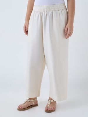 Diza Off-White Solid Ethnic Pants