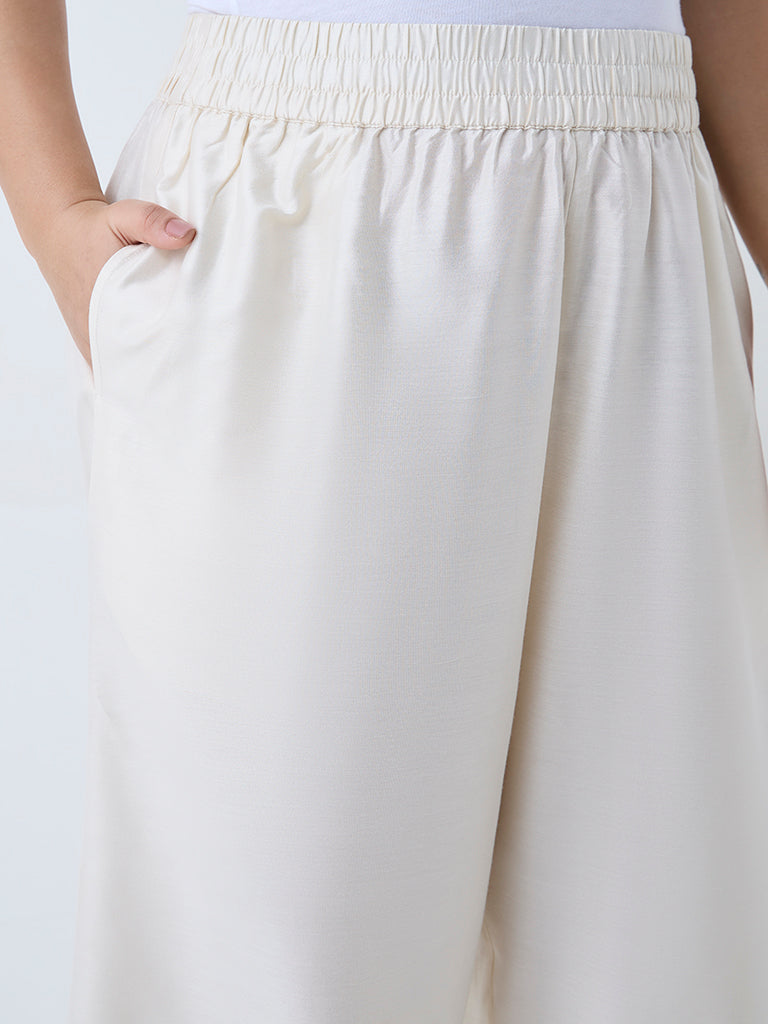 Diza Off-White Solid Ethnic Pants - Image 3