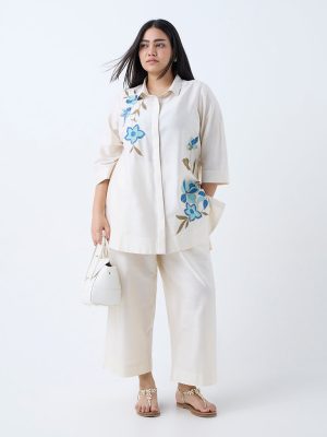 Diza Off-White Floral Embroidered Tunic