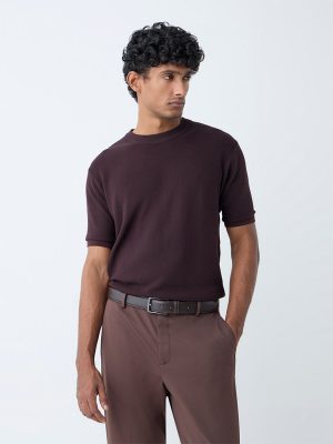 WES Formals Dark Brown Solid Slim-Fit T-Shirt