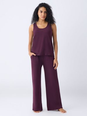 Wunderlove Plum Solid Vest Top