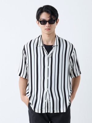 Nuon White Striped Relaxed-Fit Shirt