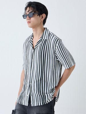 Nuon Black Stripe Relaxed-Fit Shirt