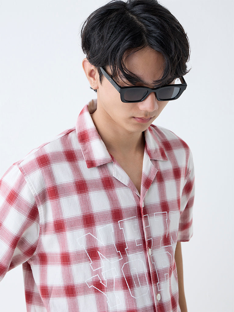Nuon Red Checks Design Relaxed-Fit Cotton Shirt - Image 3