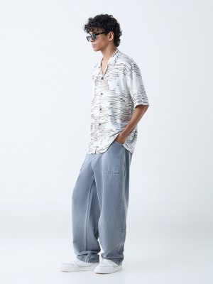 Nuon White Striped Relaxed-Fit Shirt