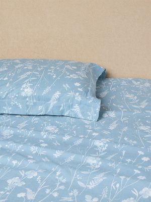 Westside Home Dusty Blue Foliage Pattern Queen Bed Sheet Set