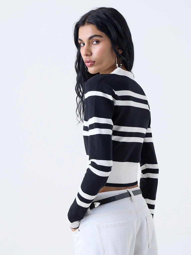 Nuon Black Stripe Printed Top - Image 4