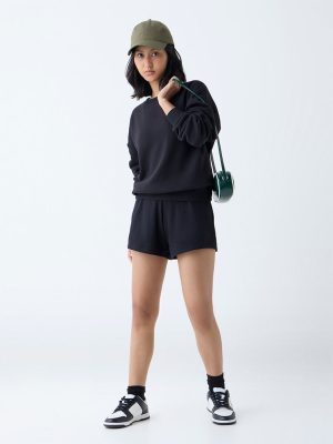 Studiofit Black Solid Cotton Sweatshirt