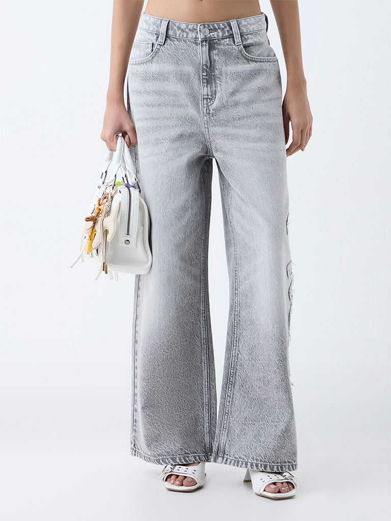 Nuon Grey Faded Wide-Leg Mid-Rise Jeans - Image 2