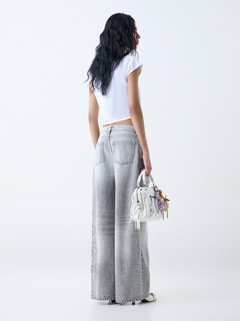 Nuon Grey Faded Wide-Leg Mid-Rise Jeans - Image 4
