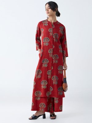 Utsa Red Floral Pattern A-Line Kurta