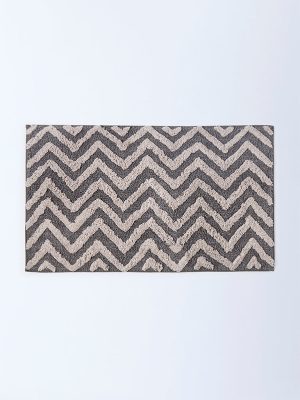 Westside Home Grey Chevron Pattern Bath Mat
