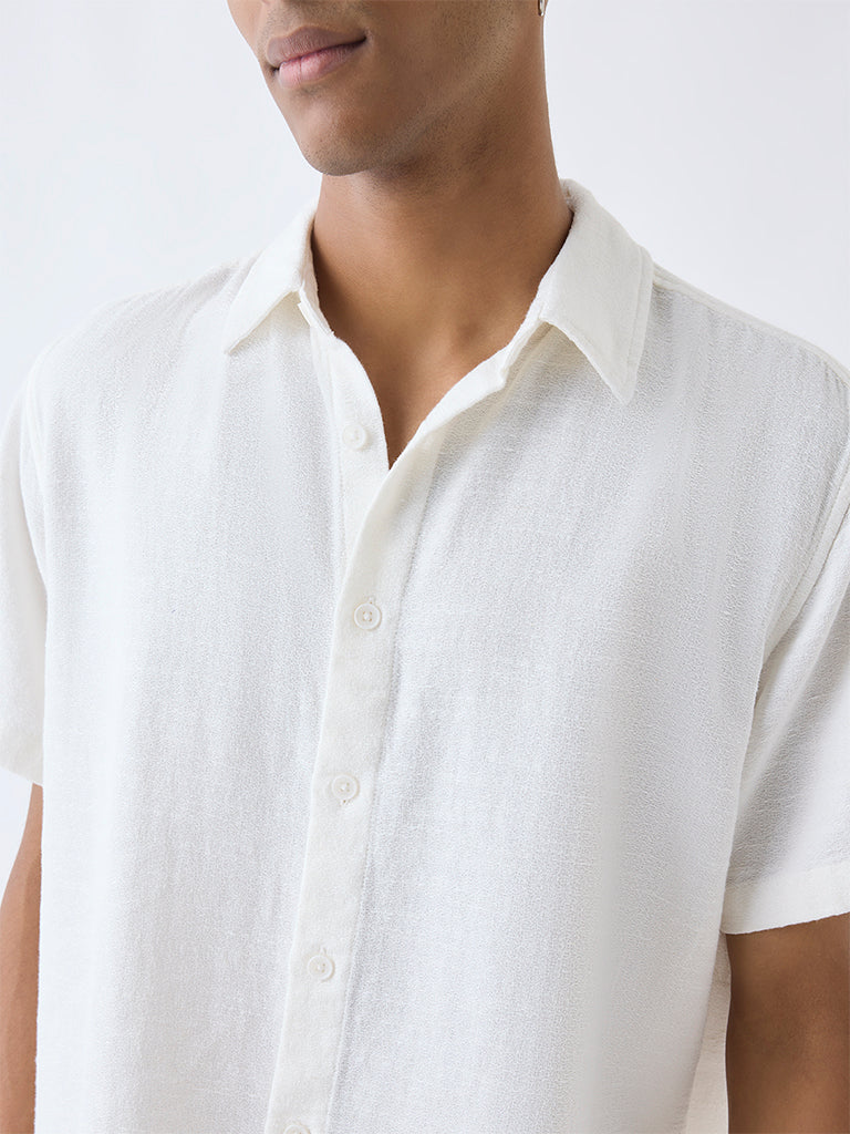 ETA Off-White Solid Relaxed-Fit Cotton-Blend Shirt - Image 4