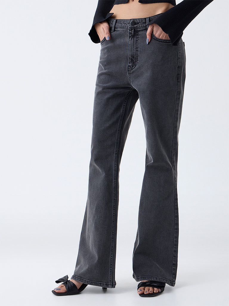 Nuon Grey High-Rise Flared Jeans - Image 2