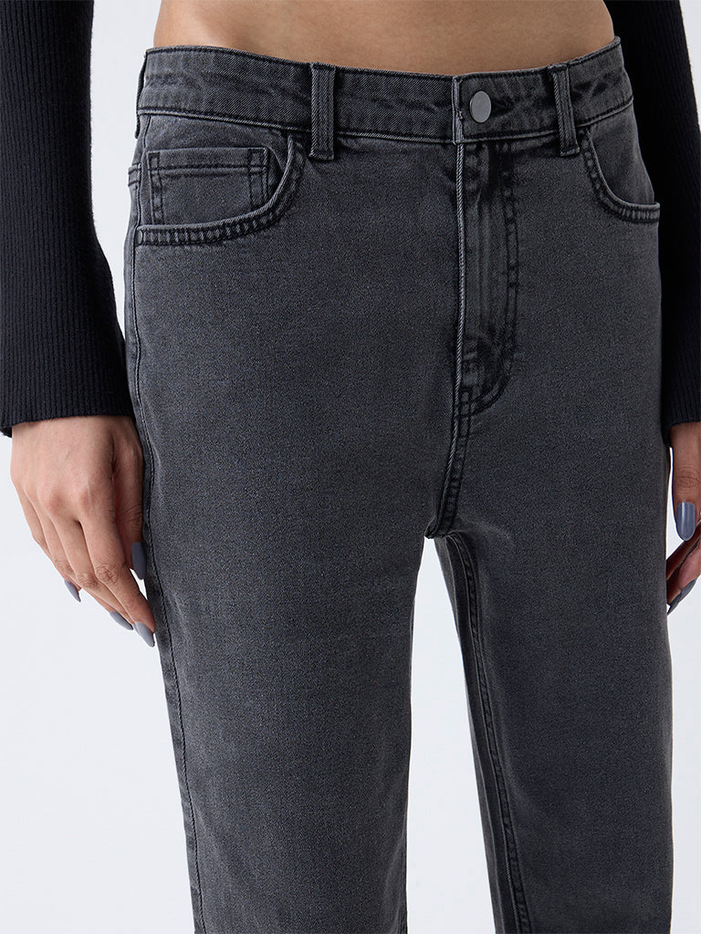 Nuon Grey High-Rise Flared Jeans - Image 3