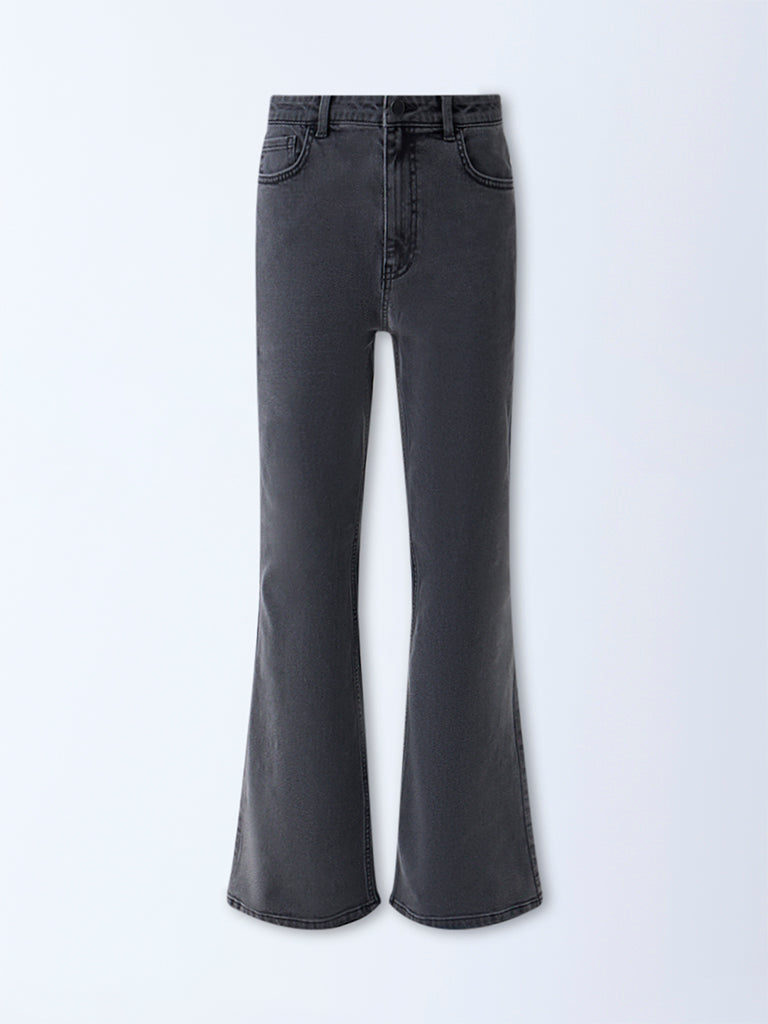 Nuon Grey High-Rise Flared Jeans - Image 5
