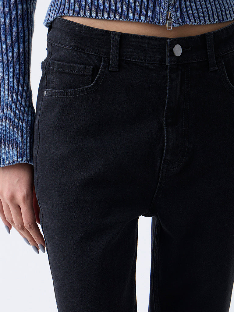 Nuon Black High-Rise Flared Jeans - Image 3