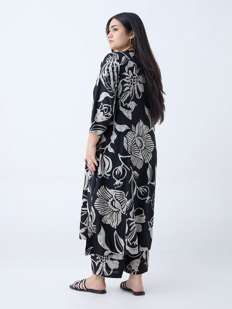 Diza Black Foliage Design A-Line Kurta - Image 4
