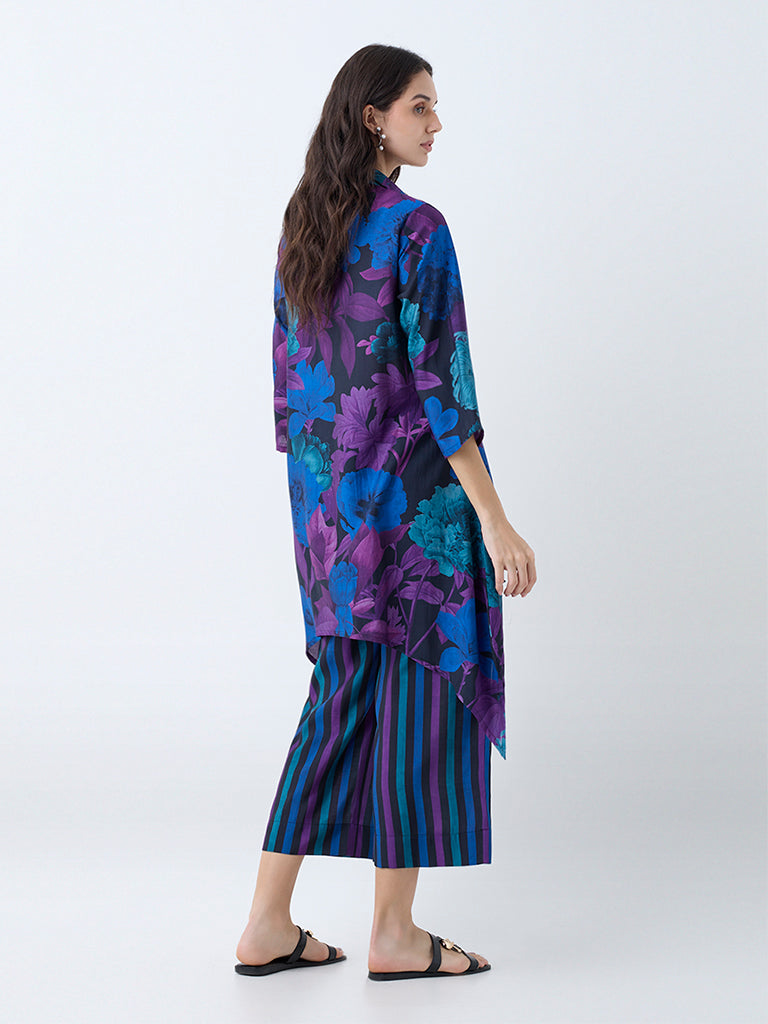 Utsa Blue Floral Patterned Straight Kurta - Image 4