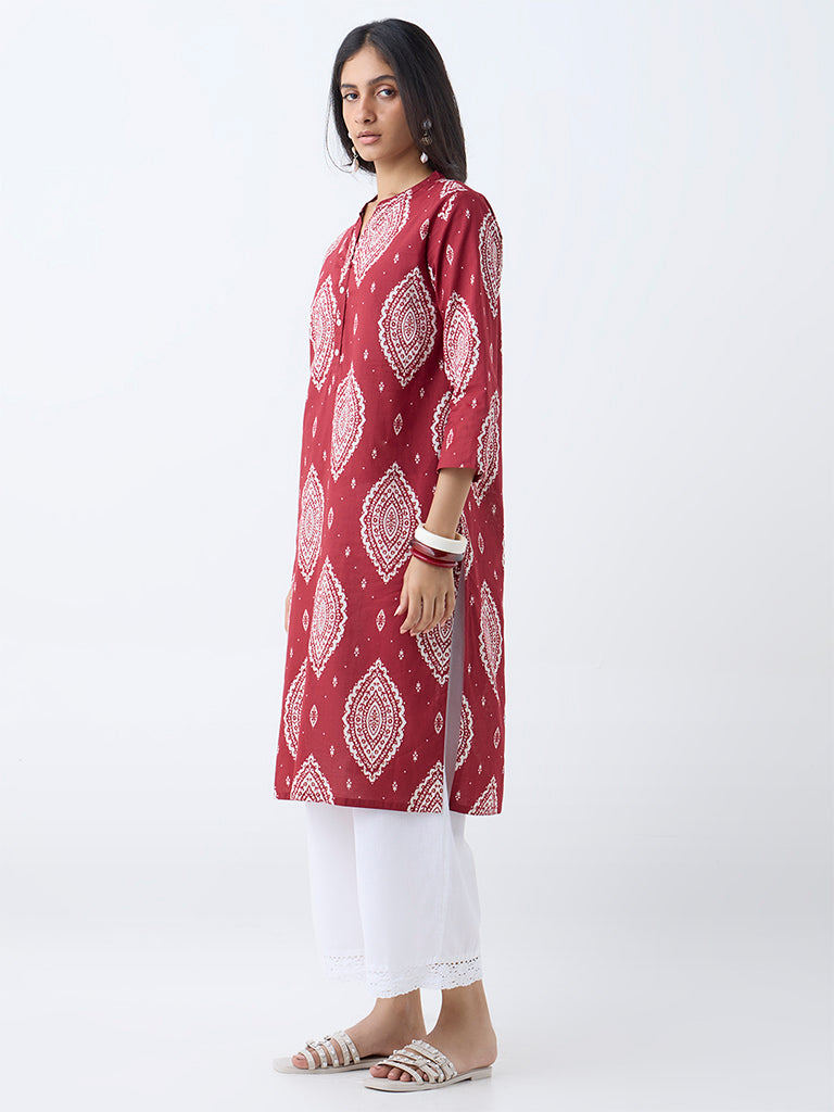 Utsa Maroon Printed Straight Cotton Kurta - Image 2