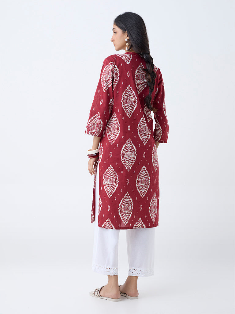 Utsa Maroon Printed Straight Cotton Kurta - Image 4