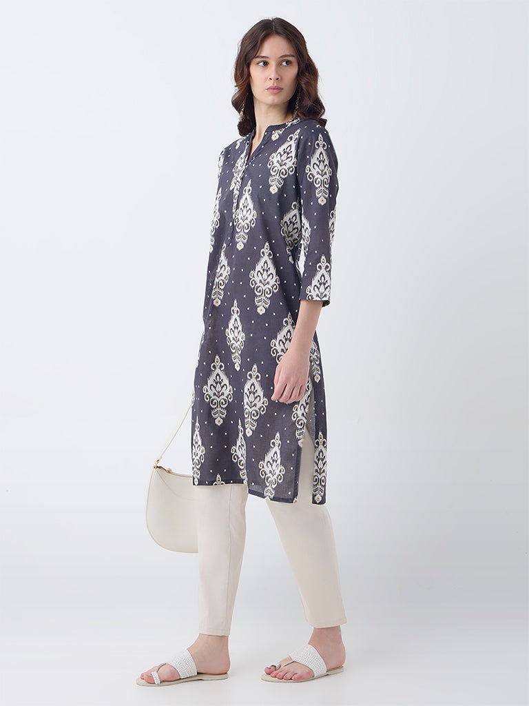 Utsa Black Ikat Printed Cotton Straight Kurta - Image 2